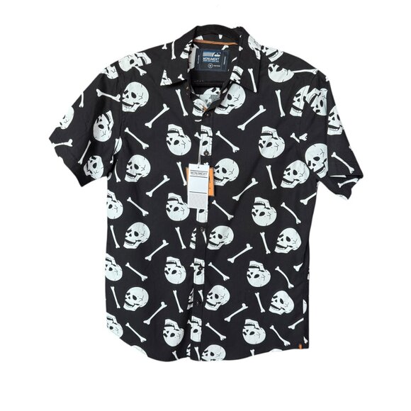NWT Men's Monument Skull Button Up - Picture 1 of 5